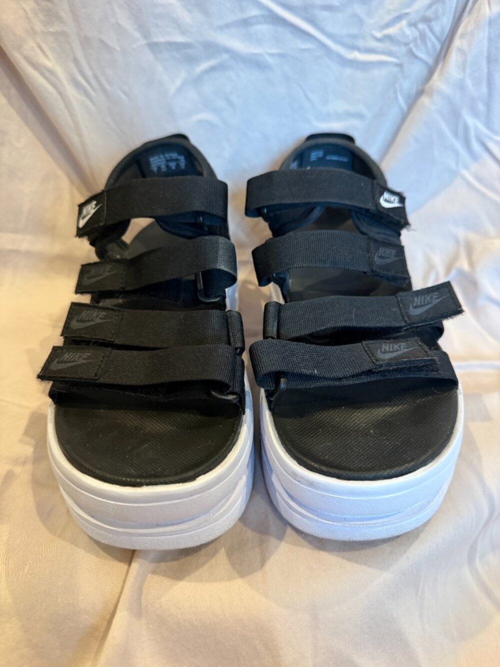 Nike Icon Classic Platform -Black & White Platform Sandals - size 7 women's